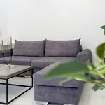Blue Horizon 1st Floor - 2br