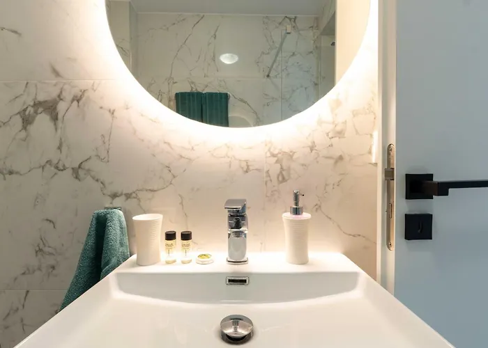 Blue Horizon Residence 1St Floor - 2Br וולוס